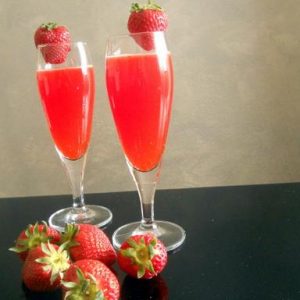 Aperitivo alle fragole