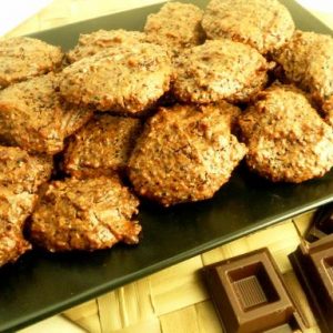 Biscotti alla quinoa e cioccolato (senza uova)