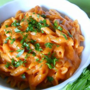 Mezze penne al sugo di tonno