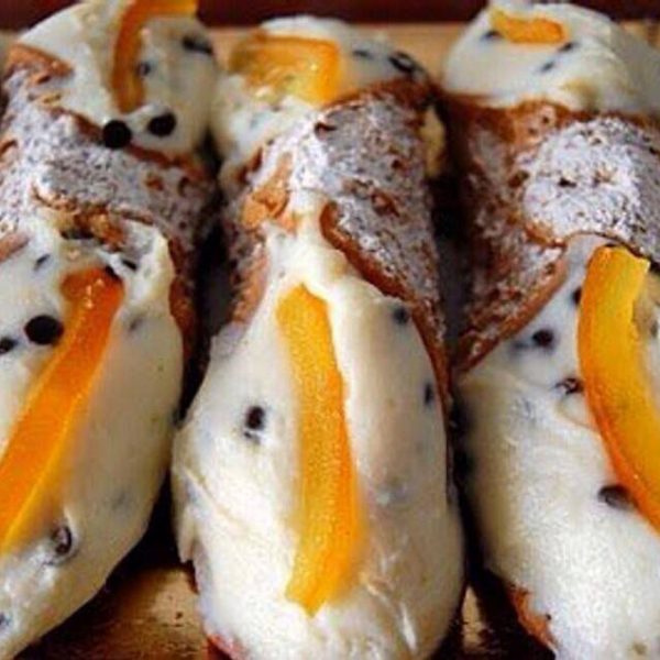 cannoli siciliani